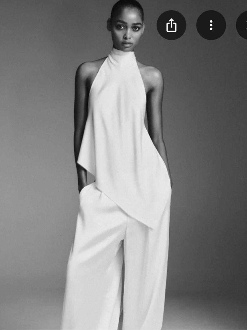 Sleeveless High-Neck top in White oyster - Picture 2 of 6